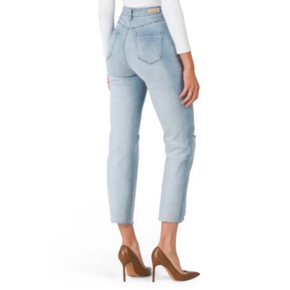 Blank NYC The Baxter Ribcage Straight Jeans - Picture 6 of 6